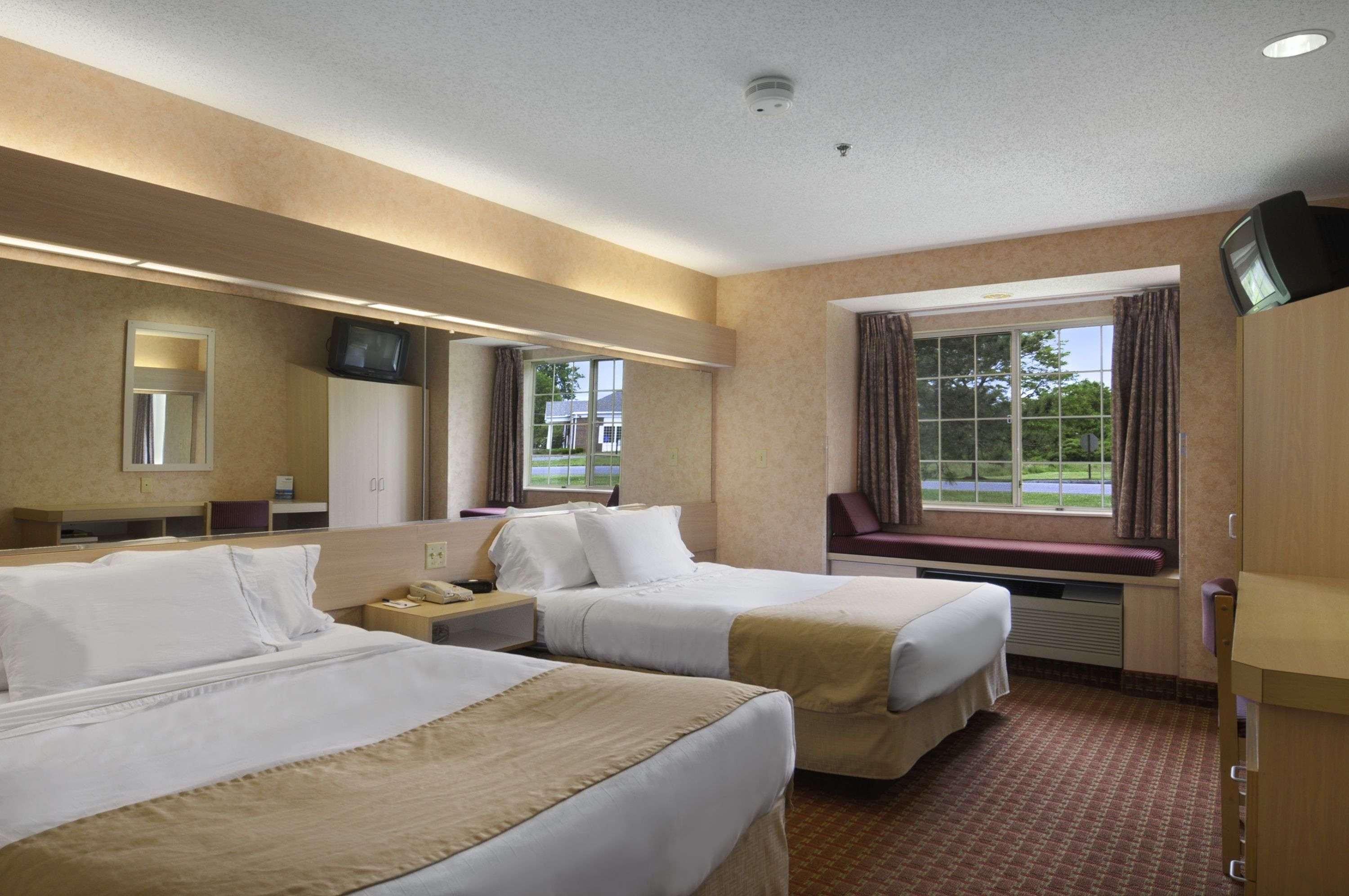 Microtel Inn & Suites By Wyndham Syracuse Baldwinsville Room photo